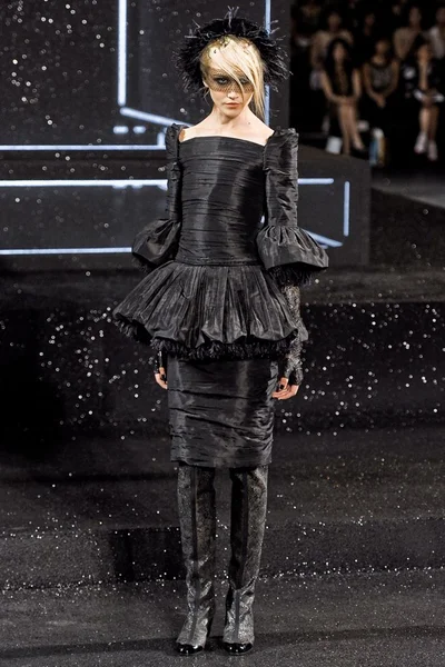 Look 26